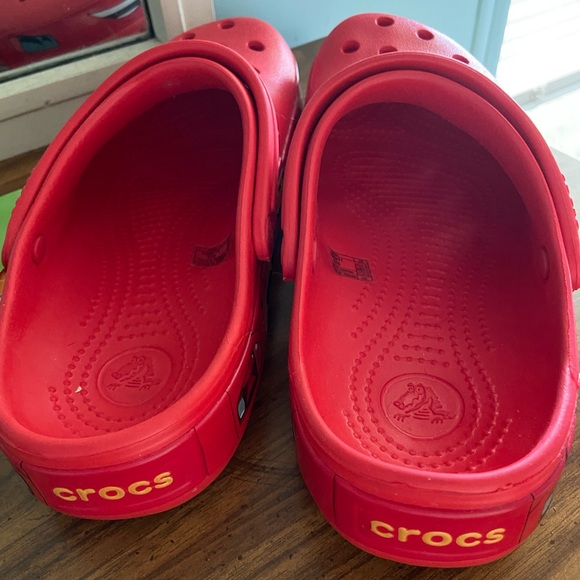 New Crocs X Disney Pixar Cars Lightning McQueen Classic Clogs Size 9M 11W - Picture 6 of 10